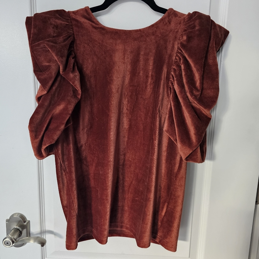 THML Ribbed Velvet Capped Flutter Sleeve Top In Rust Size Small - Picture 3 of 9